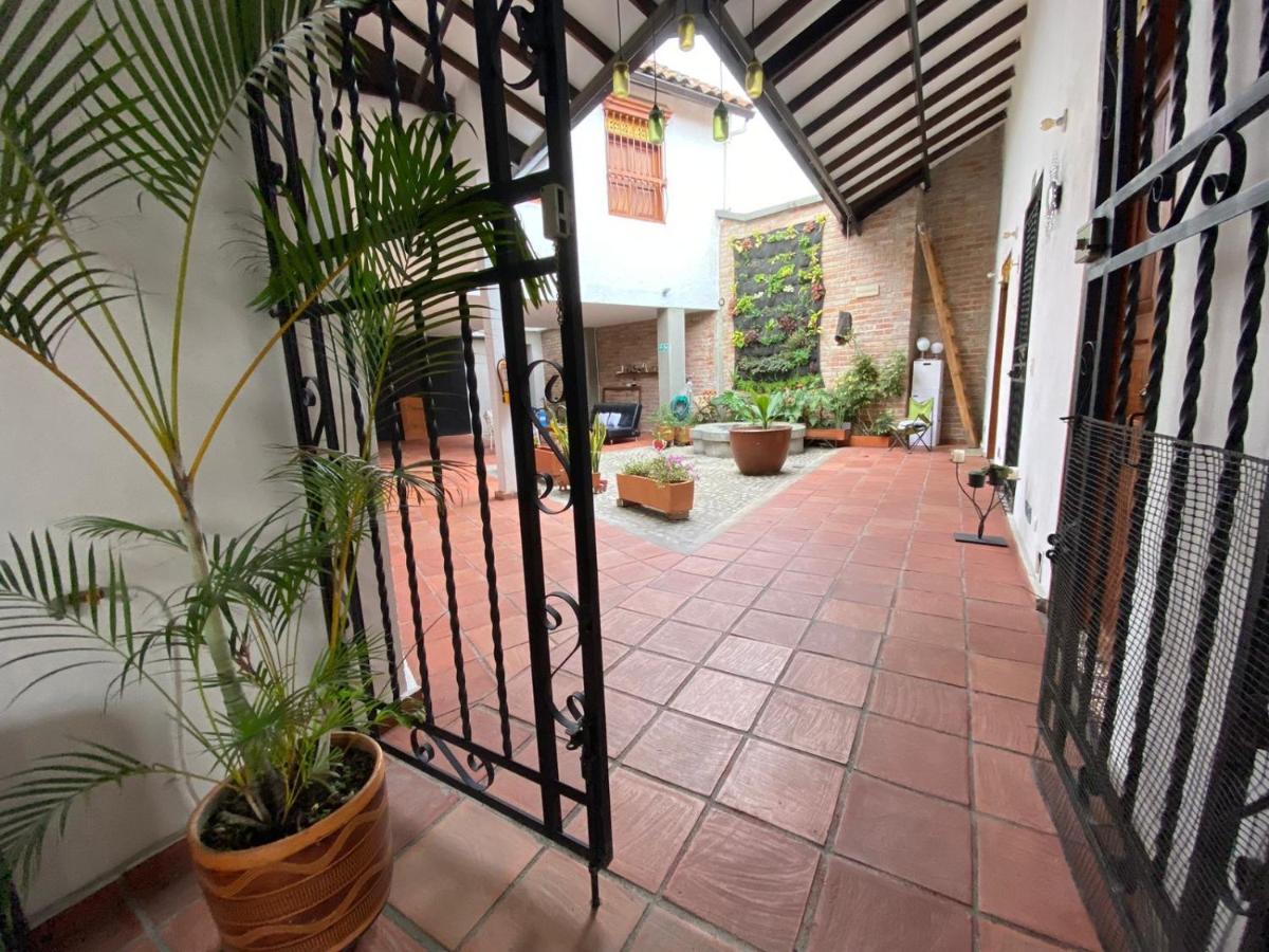 Hotel Casa Bresse Cali Exterior foto
